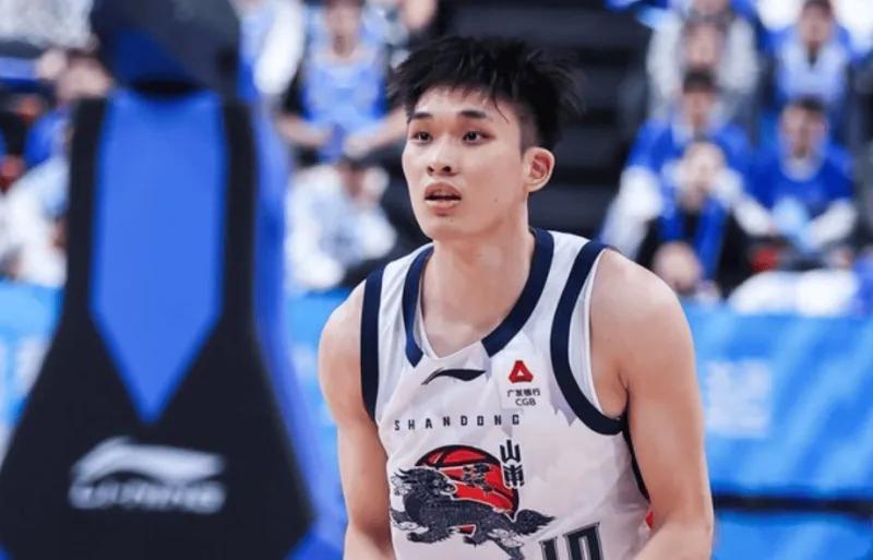 开云中国-山东步正轨！珀塞尔打成第1外援，2后场攻守兼备，新大外即将抵达